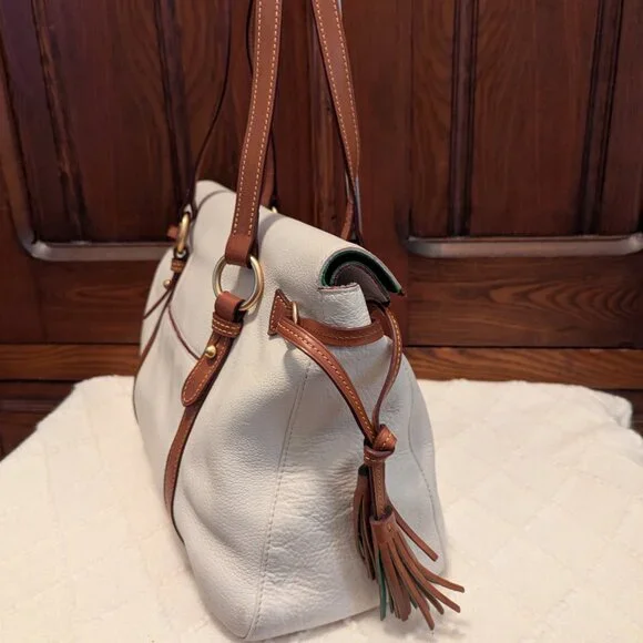 Vintage Dooney & Bourke Chalk/White Florentine Smith Bag - Picture 4 of 12
